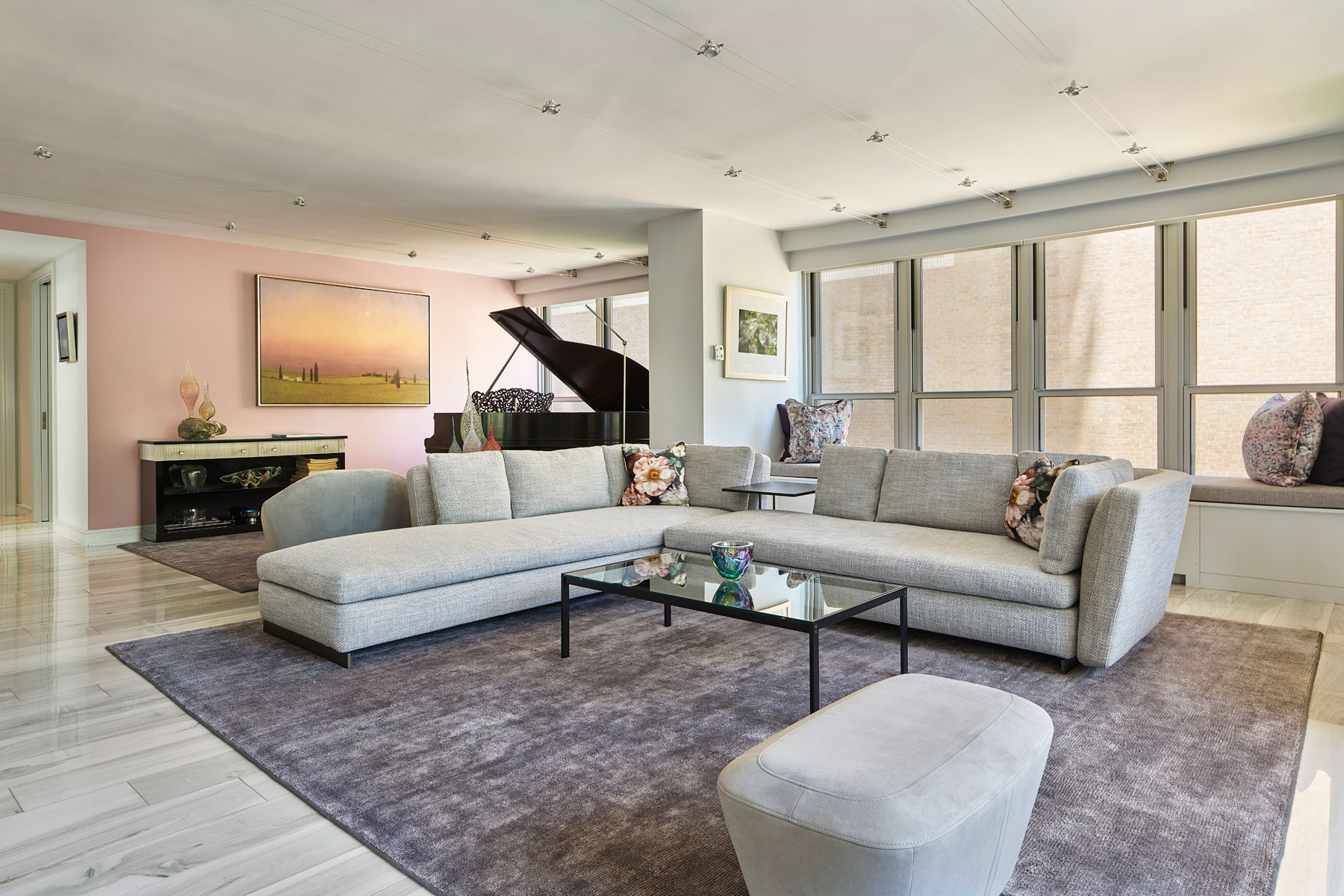 1621-elegant-condo-living-room